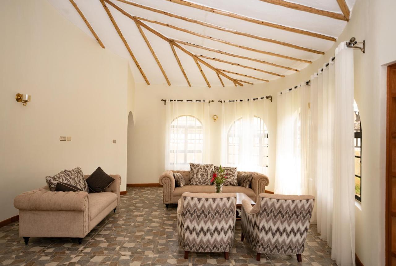 Saab Royale Resort Kajiado Dış mekan fotoğraf